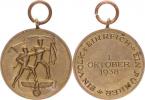 Medaile "1. OCTOBER 1938" obsazení Sudet Hartung 50 Nim. 3517 bez stuhy