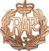 RAF - čepicový odznak vojenského letectva - ražba pro